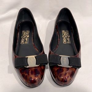 Salvatore Ferragamo Women 6B Verena Tug Ballerina Sloan Tortoise Shell Flats